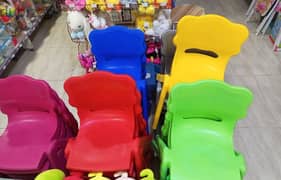 Heavy duty colorful chairs for kids