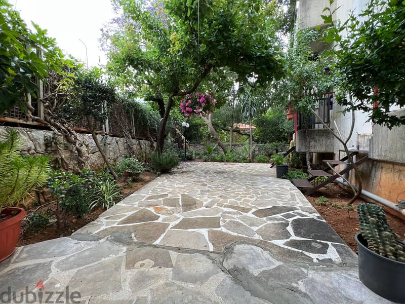 200m2 apartment + 50m2 garden for sale in kfarhabeib شقة في كفرحباب 1
