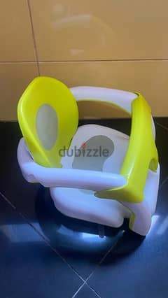 Baby bath seat in great condition