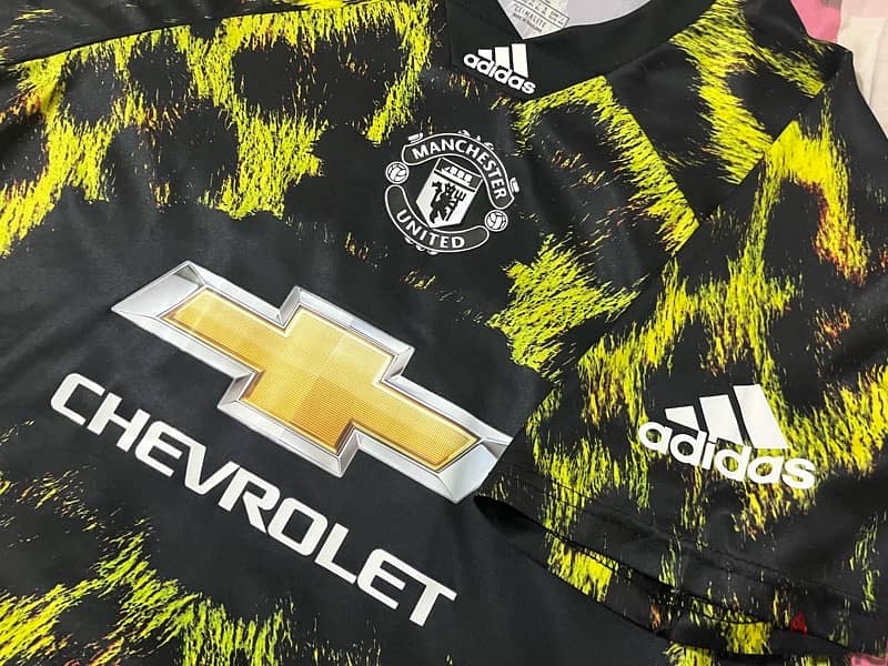 EA sport Limited Edition adidas Manchester United 2018 Jersey 1