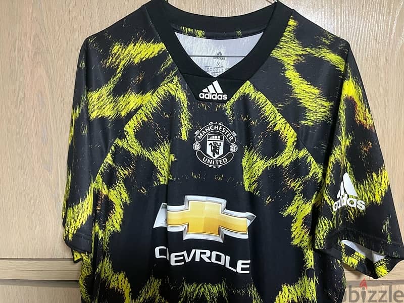 EA sport Limited Edition adidas Manchester United 2018 Jersey 2