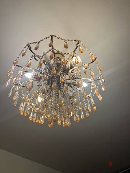 classic chandelier 0