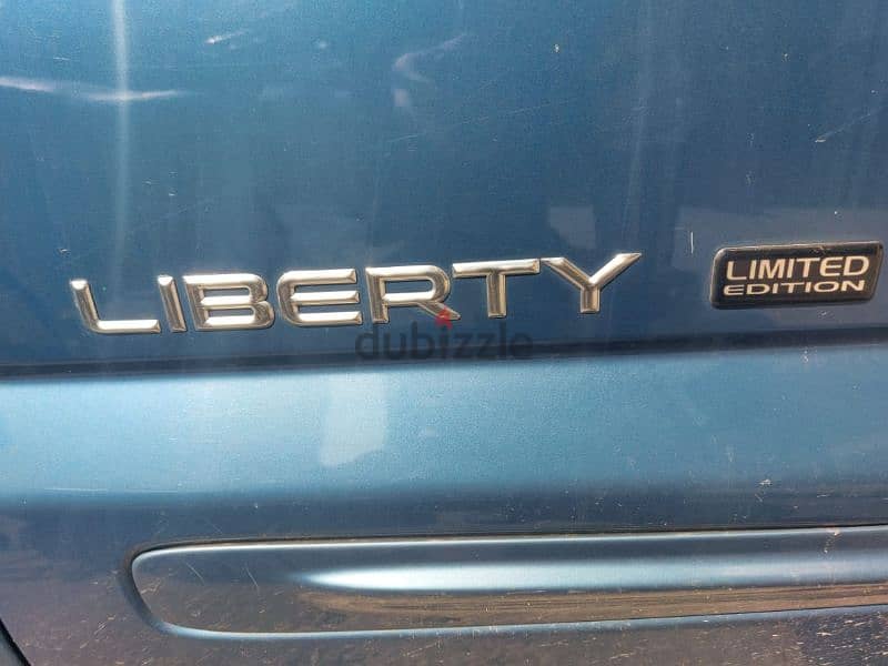 Jeep Liberty 4x4 7
