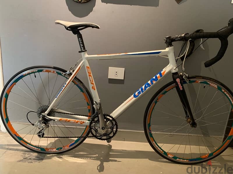 GIANT road bike 0