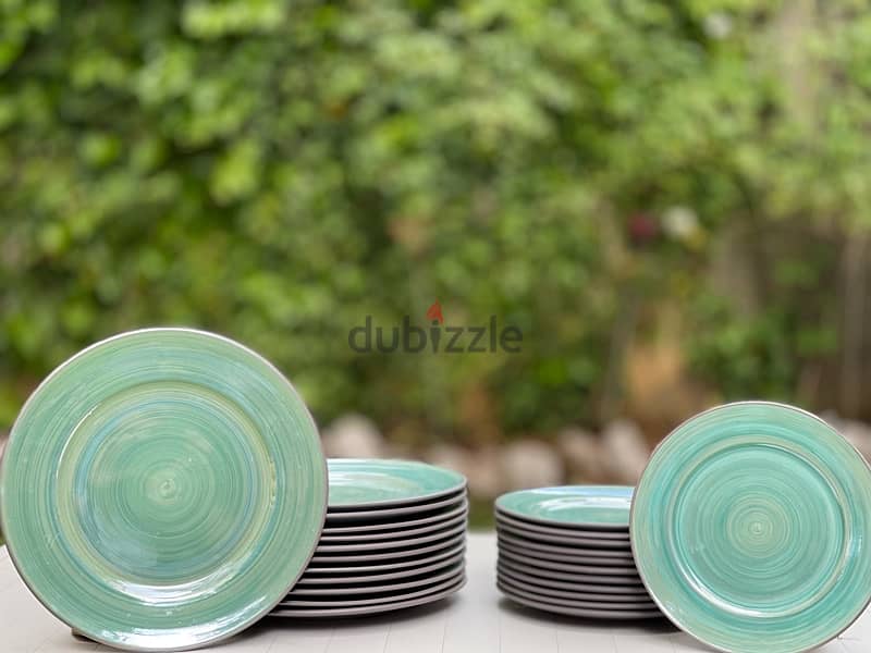 Serving plates 5