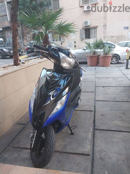 lindy 125 cc 400$ قابل للنقاش 0