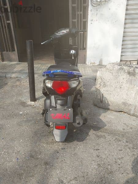 lindy 125 cc 400$ قابل للنقاش 4