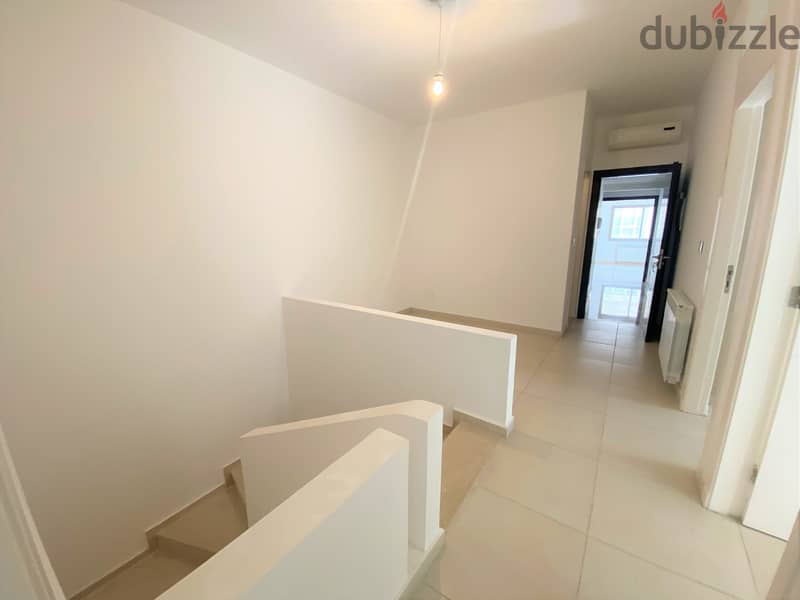 Monteverde brand new luxurious apartment with 180 sqm terrace Ref#5624 14