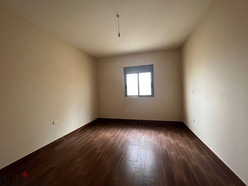 L13024-3 Bedroom Apartment for Sale in Sioufi Achrafieh 4