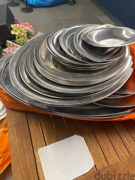 18 stainless steel serving plates 1