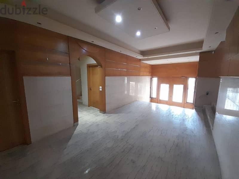 220Sqm+150SqmTerrace| Fully Furnished aparmtent in Mansourieh / Aylout 4