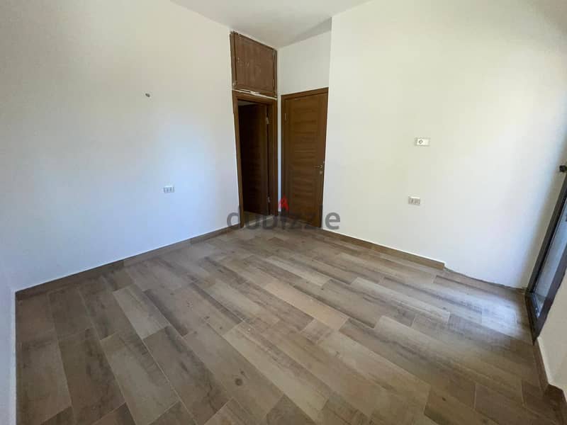 L13027-3-Bedroom Apartment for Sale in Basbina 3