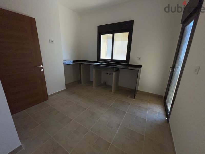 L13029-120 SQM Apartment For Sale In Basbina 2