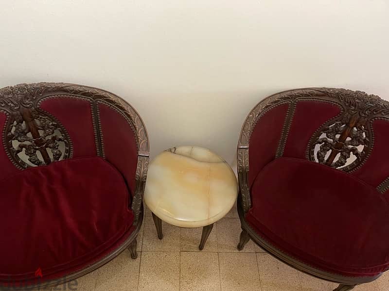 2 bergeres antiques with table antiques onux 2
