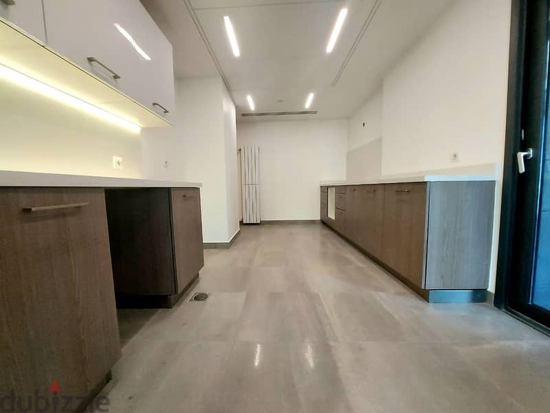 RA23-2055 Spacious apartment in Saifi is now for rent,230m,$ 2450 cash 8