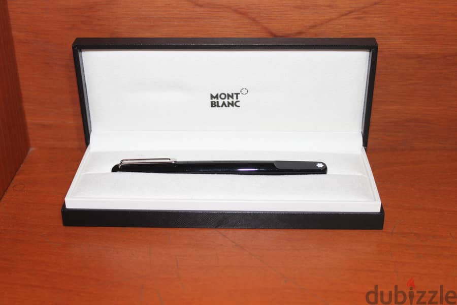 Marc Newson Mont Blanc Pen 1