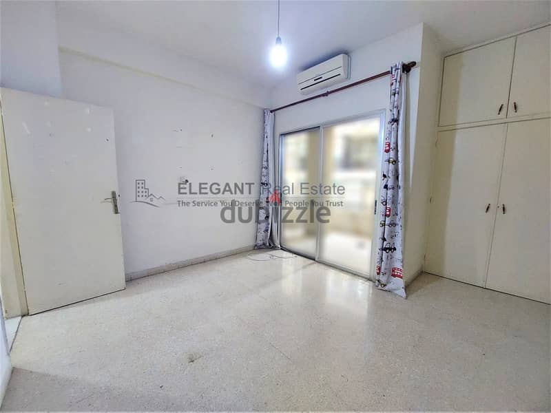 Spacious in a Well Maintained Building ! 7