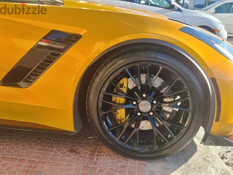 Chevrolet CORVETTE Z06 MANUAL 650 HORSEPOWER V8 6.2 L 6