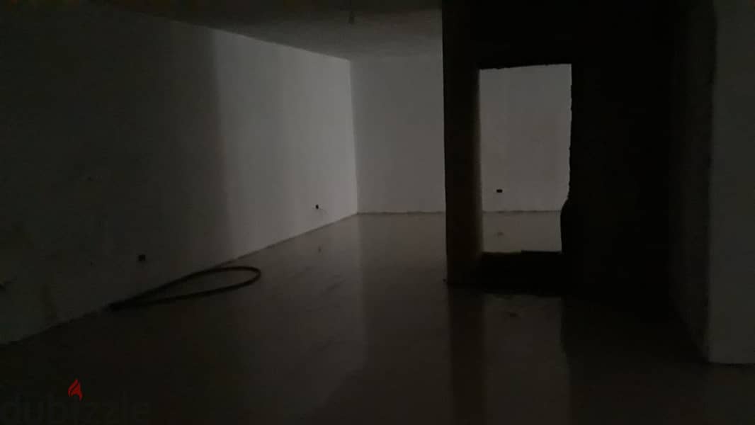 400 m2 warehouse for rent in Aoukar / Matn مستودع للإيجار في عوكر 5