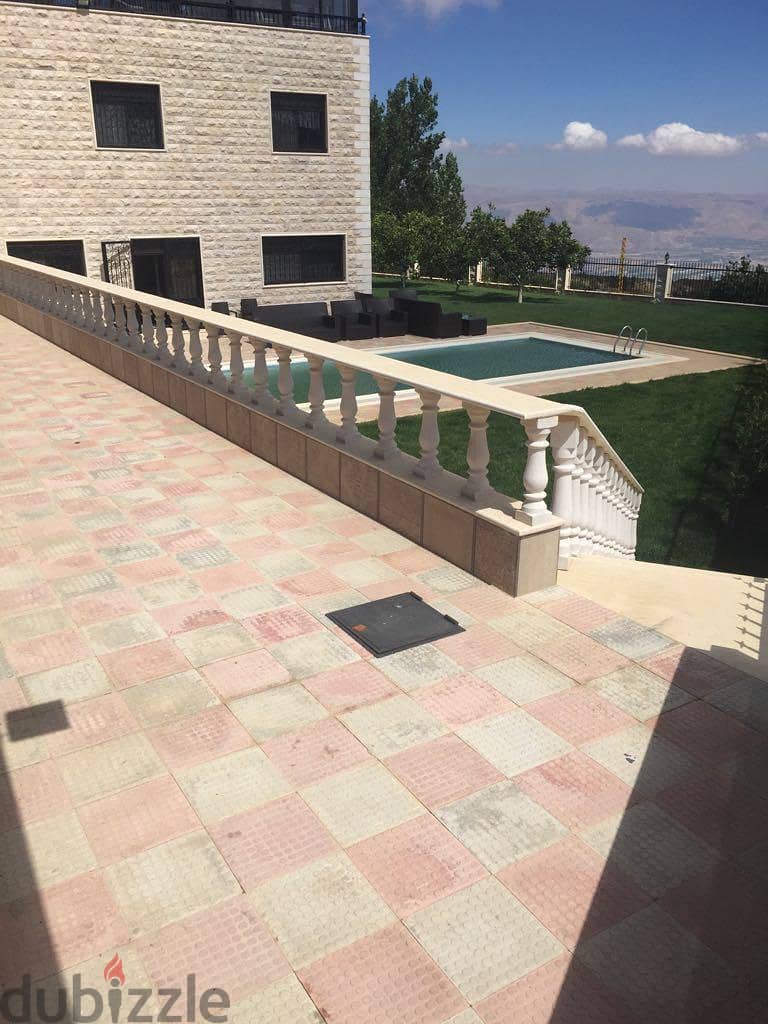 Furnished 900m2 triplex villa+pool+garden in tarchich for sale 2