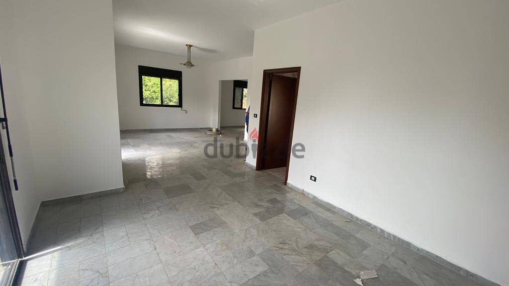 L13052-3-Bedroom Apartment With Terrace for Rent In Aoukar Belle Vue 6