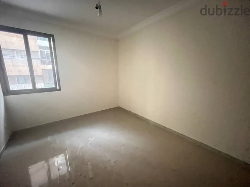 COZY apartment for sale in tallet al khayat شقة مريحة للبيع 7