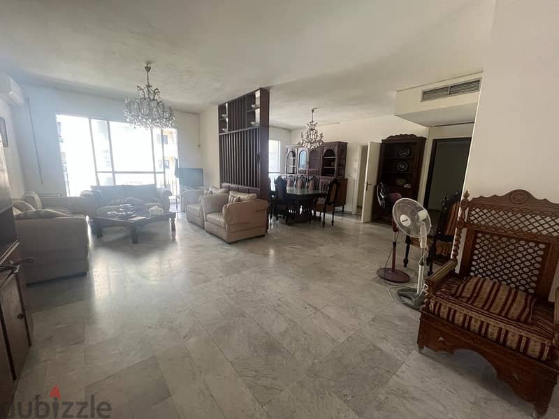 City view Apartment For Sale in Tallet-al khayat شقة مطلة على المدينة 2