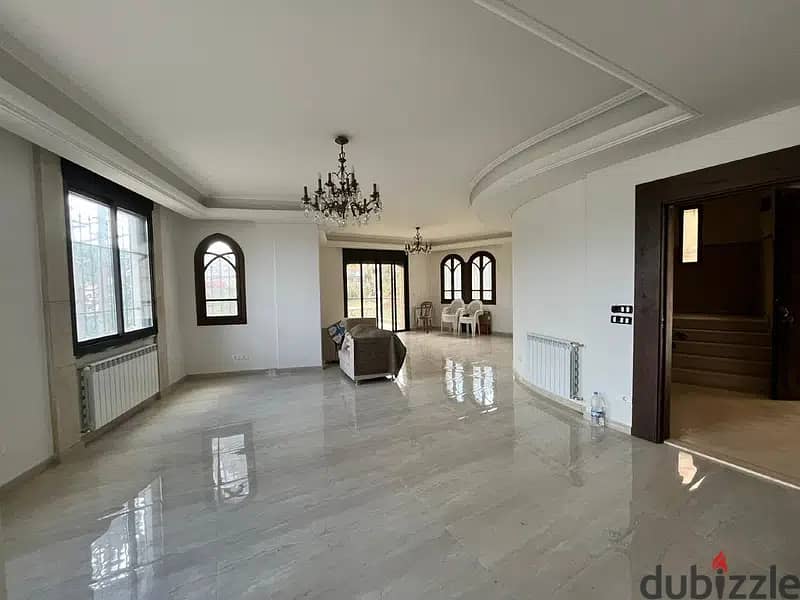 250 Sqm + 50 Sqm Terrace | Luxurious Apartment For Rent In Khonchara 1