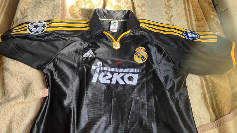 Real Madrid 1999/2000 special edition adidas jersey  ronaldo 11 9