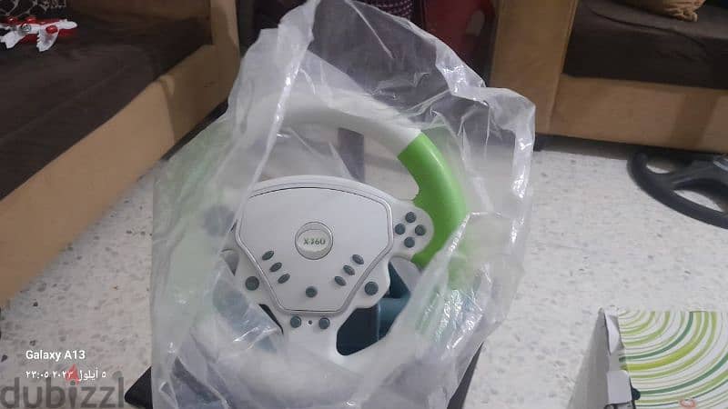 steering wheel Xbox 360 and pc للبيع بسعر حلو 70 موجود بي حارة الناعمه 2