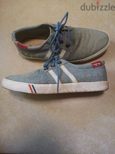 Diesel shoes barely worn 3