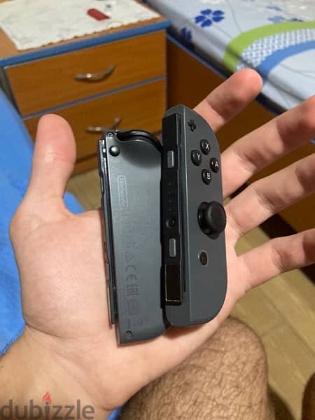 Original Nintendo Switch + Pro Controller + HD Recording Device 4