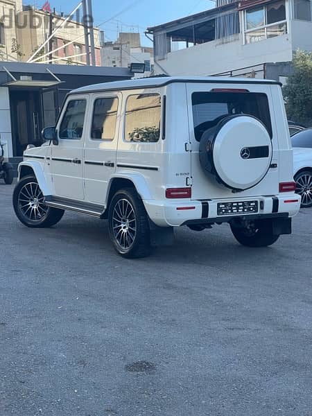 Mercedes G 500 night package DESIGNO showroom condition 2