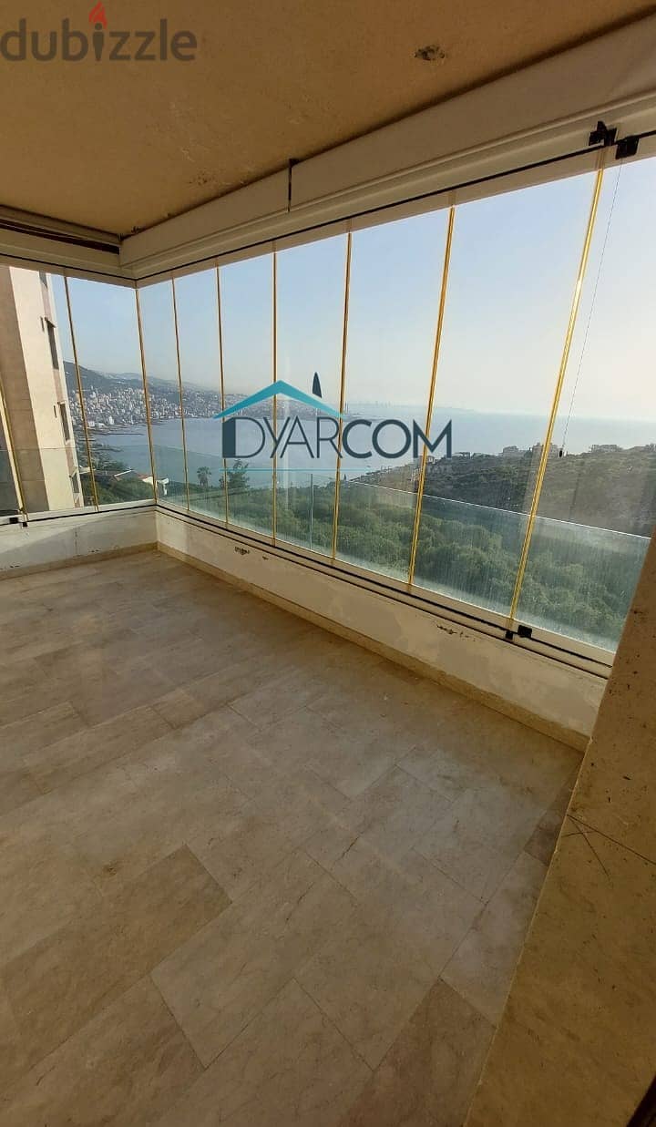 DY1117 - Adma Apartment With Terrace For Sale! 5