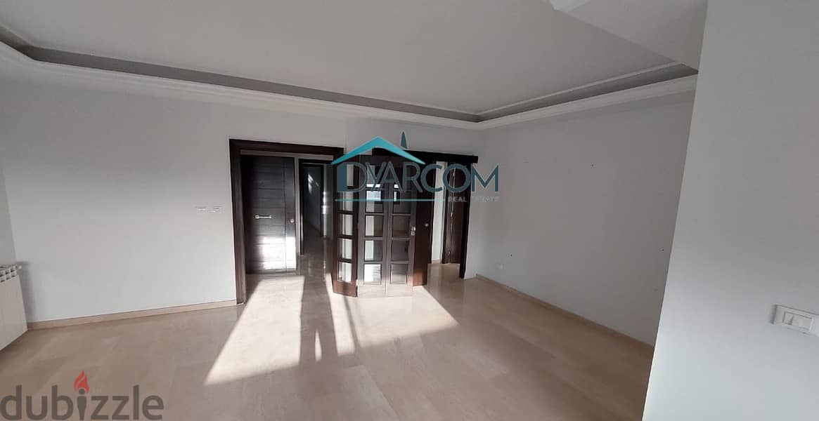 DY1117 - Adma Apartment With Terrace For Sale! 6