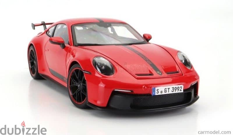 Porsche GT3 (2022) diecast car model 1;18. 3