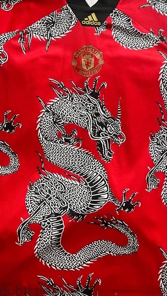 Manchester United limited edition Chinese celebration new year jersey 3