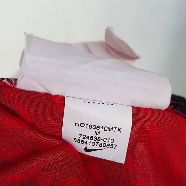 Original "Turkey" 2016/17 Red & Black Home Nike Jersey Size Men Medium 7
