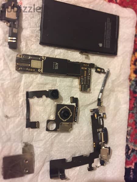 Iphone 13 parts 2