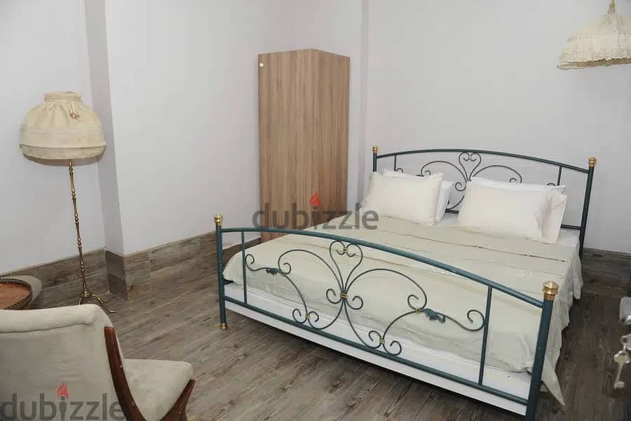 Mansourieh Prime (250Sq) Furnished 3 BEDROOMS + Garden , (MANR-143) 4