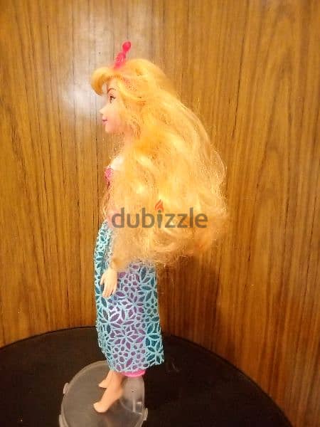 AURORA Sleeping Beauty Shimmer Disney princess Hasbro As new doll 4