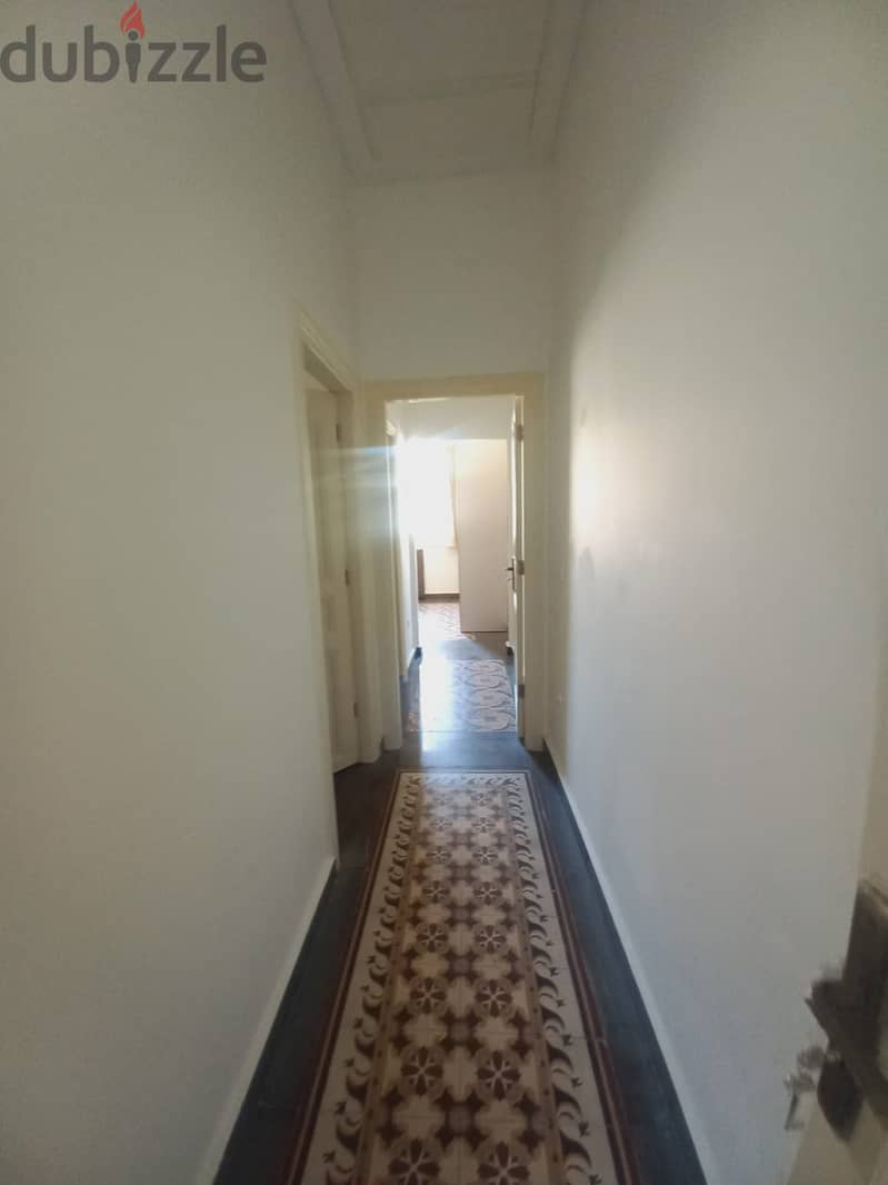 Fully Furnished In Ain El Mraiseh Prime (150Sq) With Terrace (JNR-184) 3