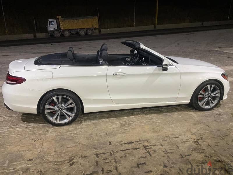 C-300 2019 Convertible 30.000 KM ONLY !!! 5