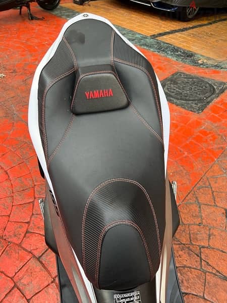 Yamaha aerox 155 معدله مع زوايد 5