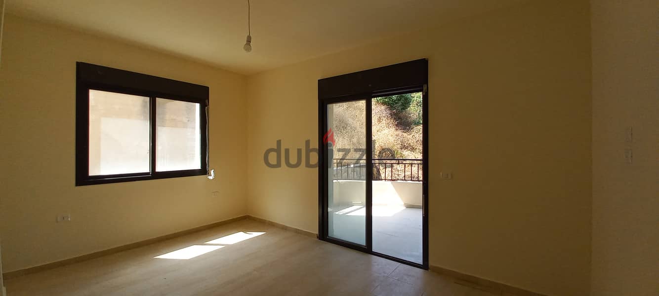RWK168EM - Apartment For Sale in Ain EL Rihany شقة للبيع بعين الريحاني 4