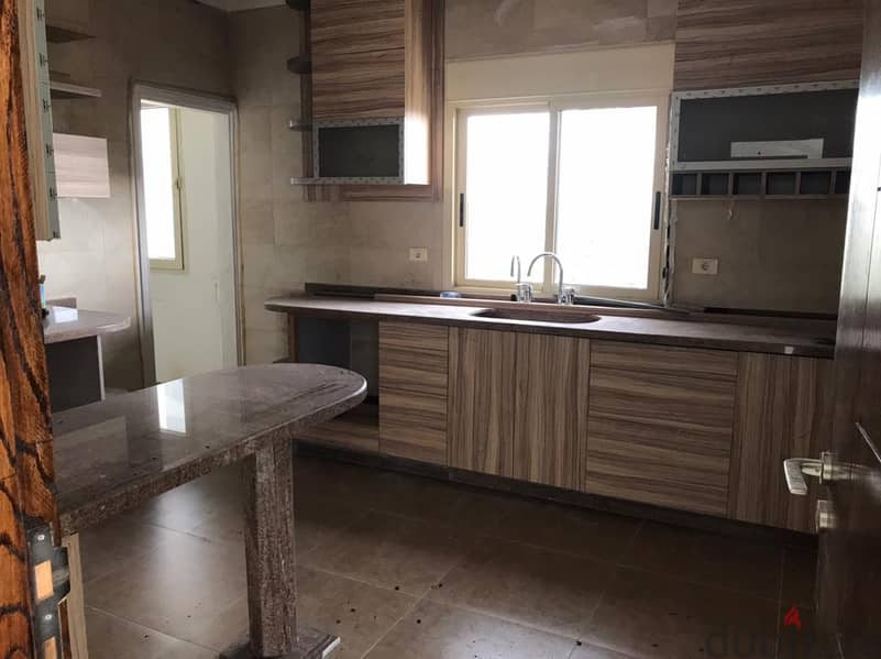L13100-Spacious Apartment for Rent in Halat with a Panoramic Sea View 1