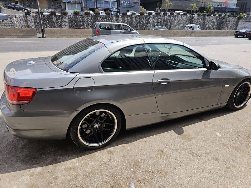 BMW 335 CONVERTIBLE 2