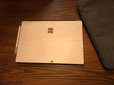 Microsoft surface pro 4   + Microsoft kebored