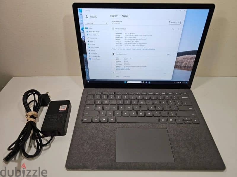 Microsoft surface laptop  3 8