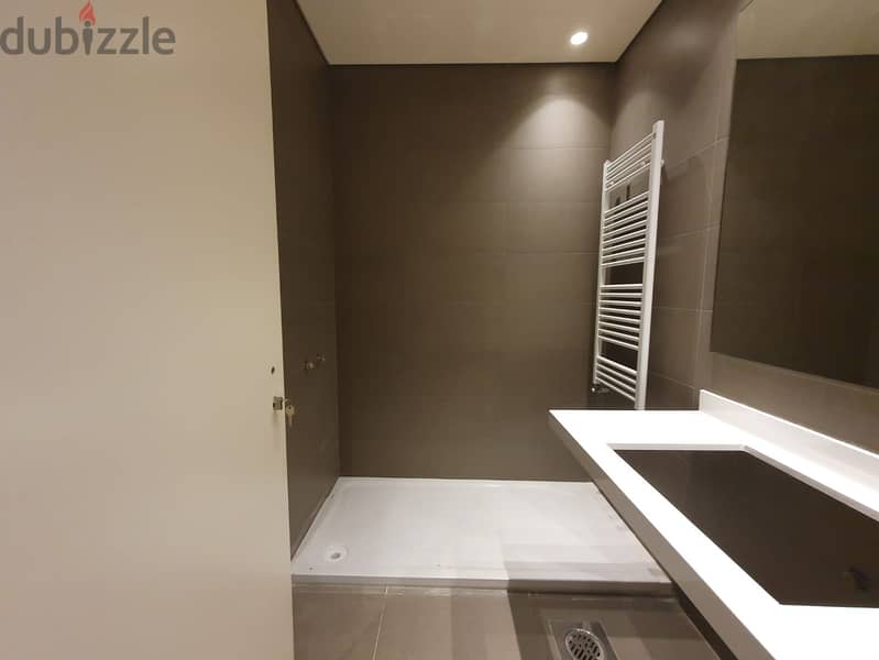 Apartment for rent in Hazmieh شقة للإيجار في الحازمية 17